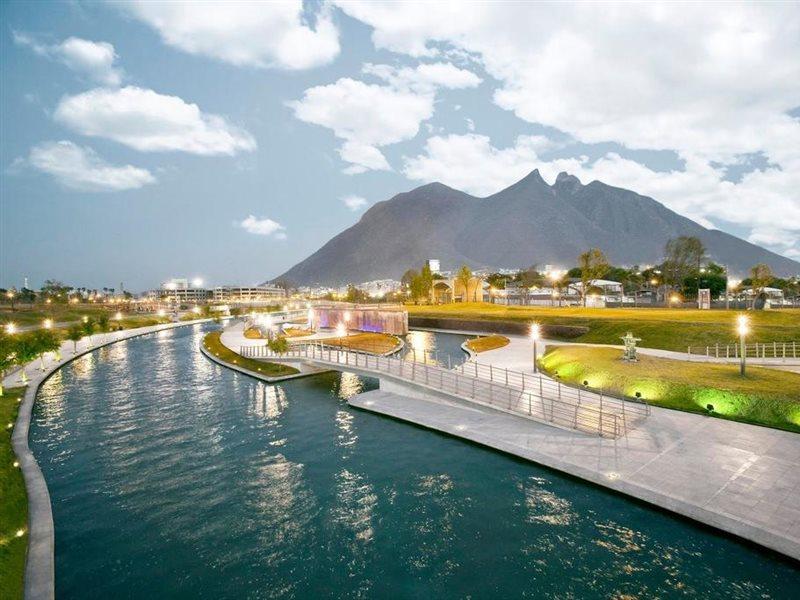 Rose Hotel Monterrey Ngoại thất bức ảnh