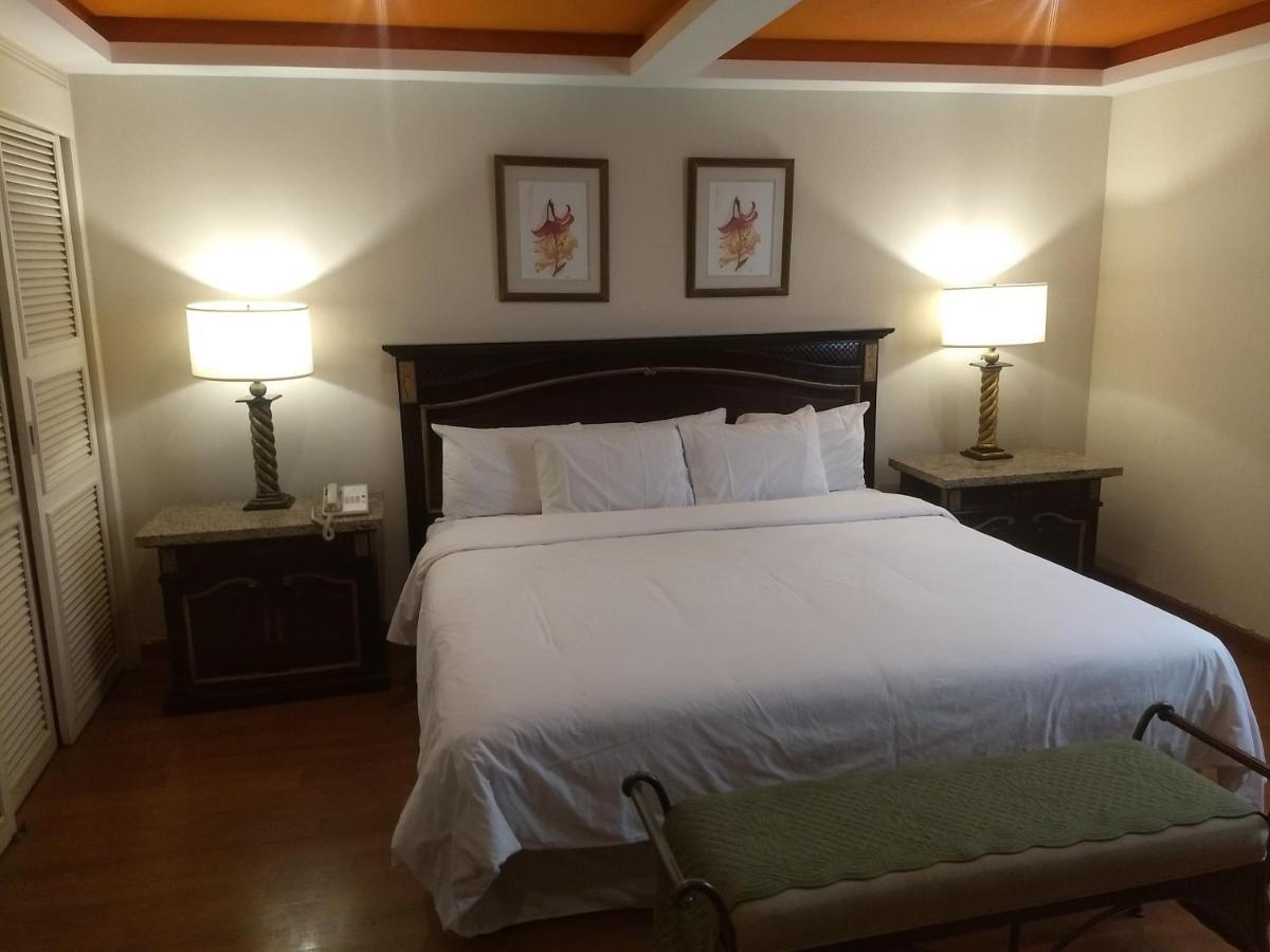 Rose Hotel Monterrey Ngoại thất bức ảnh